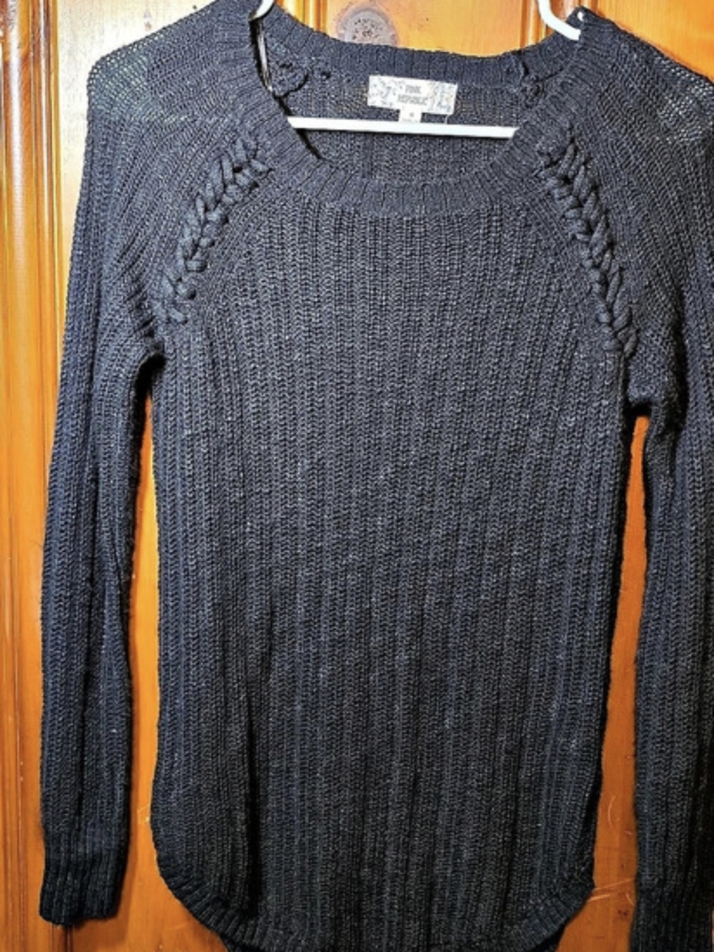 Pink Republic Textured Knit Sweater in Black Size Small